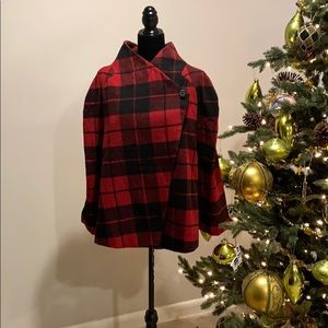 BB Dakota Winter Capelet